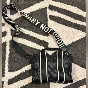 zara "not ordinary" shoulder bag